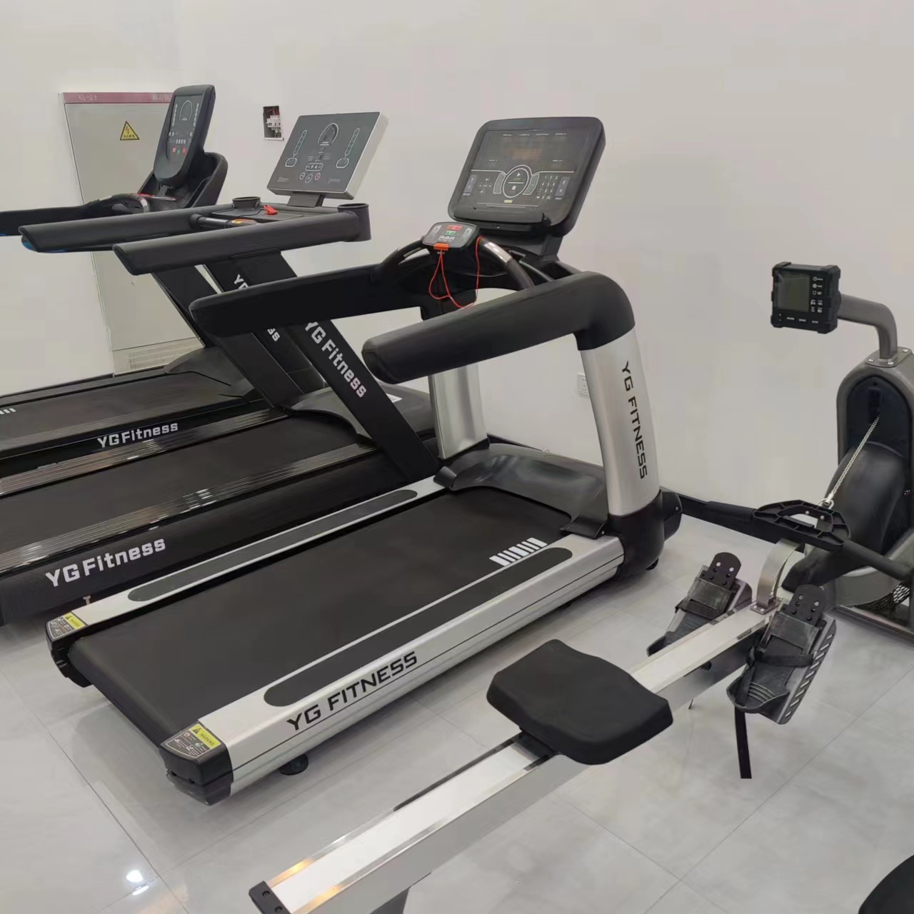 Gym Use Electric Treadmill 3 H - Quality Running Gear recension och pris